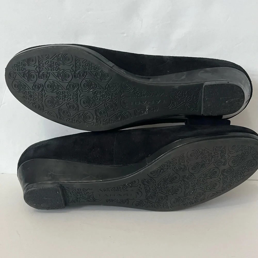 Tahari Black Suede Leather Flats Black Suede Bows Shoes Flats Low Heel Size 7